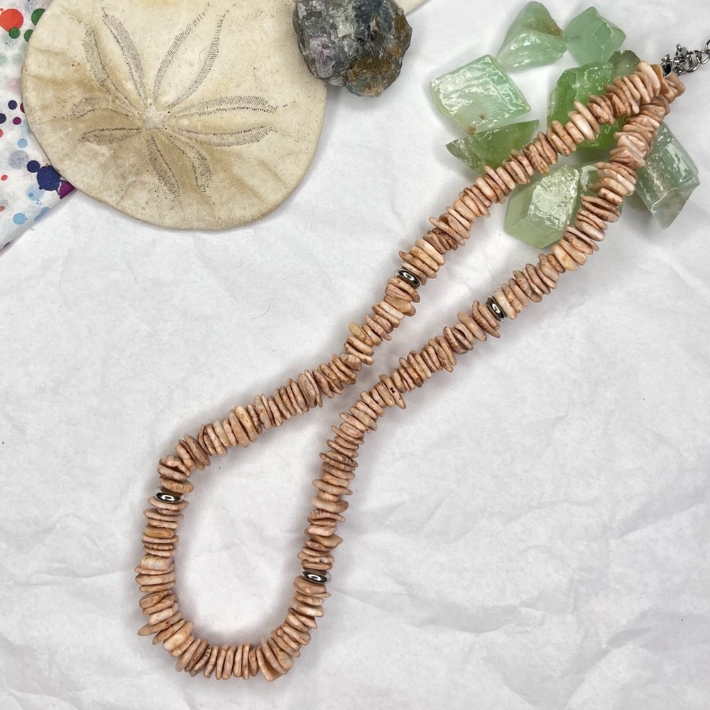Vintage Cream Shell Necklace